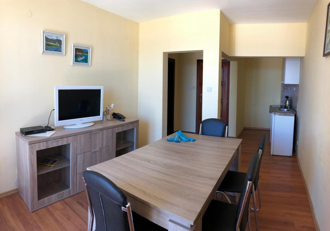 Family Hotel Littoral Sozopol Eksteriør bilde