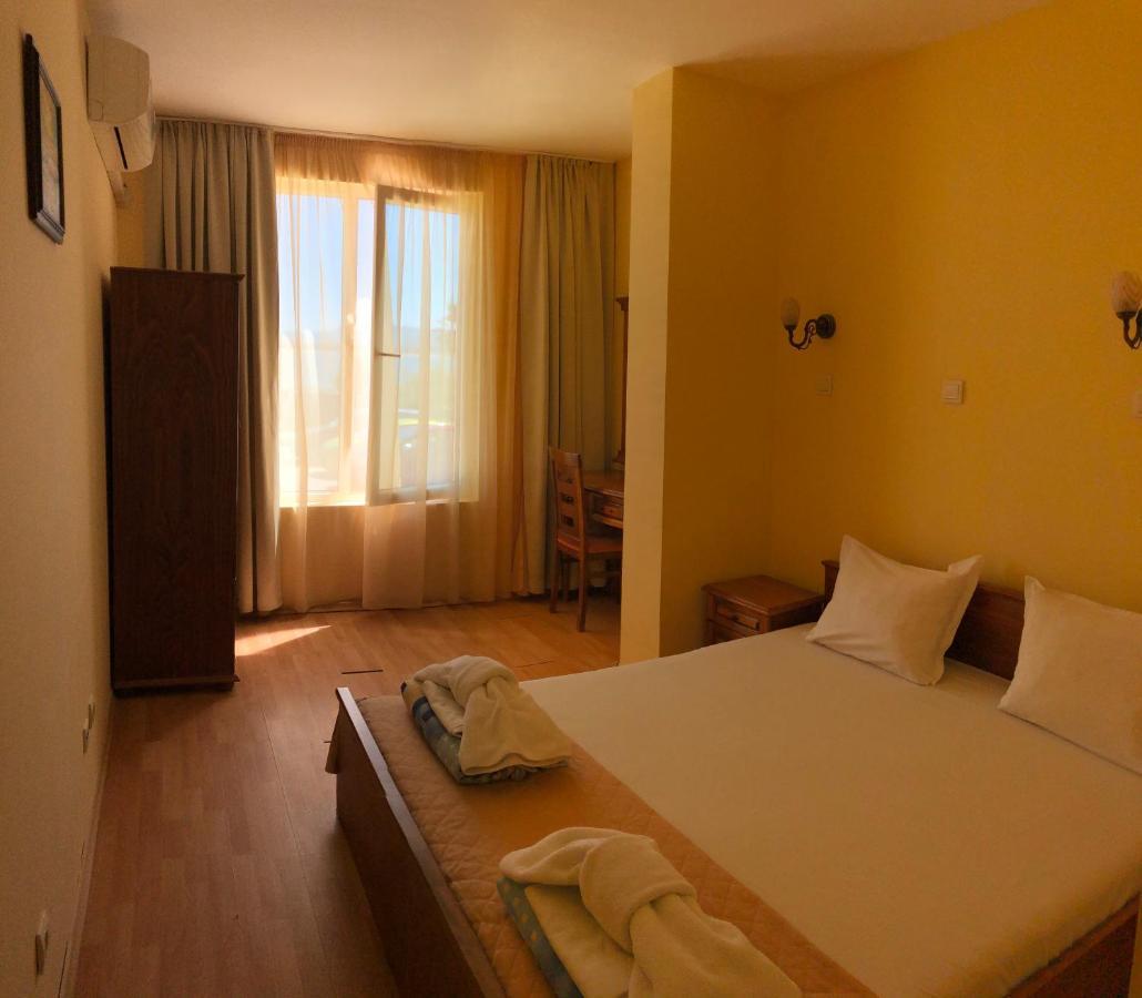 Family Hotel Littoral Sozopol Eksteriør bilde